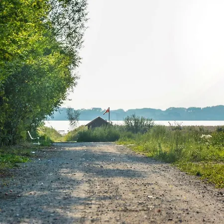 Letniskowe Pod Orzechem Dziwnowek-wrzosowo Деревянный коттедж *