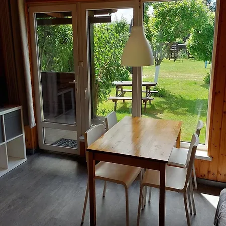 Lodge Pod Orzechem - domki Dziwnówek-Wrzosowo