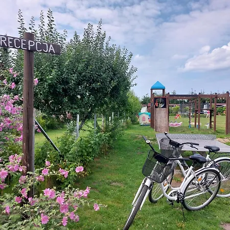 Hytte Letniskowe Pod Orzechem Dziwnowek-wrzosowo *
