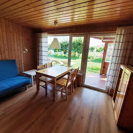 Lodge Pod Orzechem - domki Dziwnówek-Wrzosowo